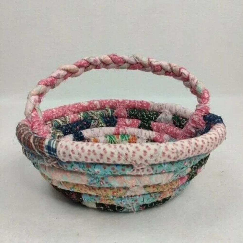 Lot Of 6 Vintage Handmade Fabric Rope Baskets Quilt Remnant Patterns‎ BOJO - Picture 4 of 16